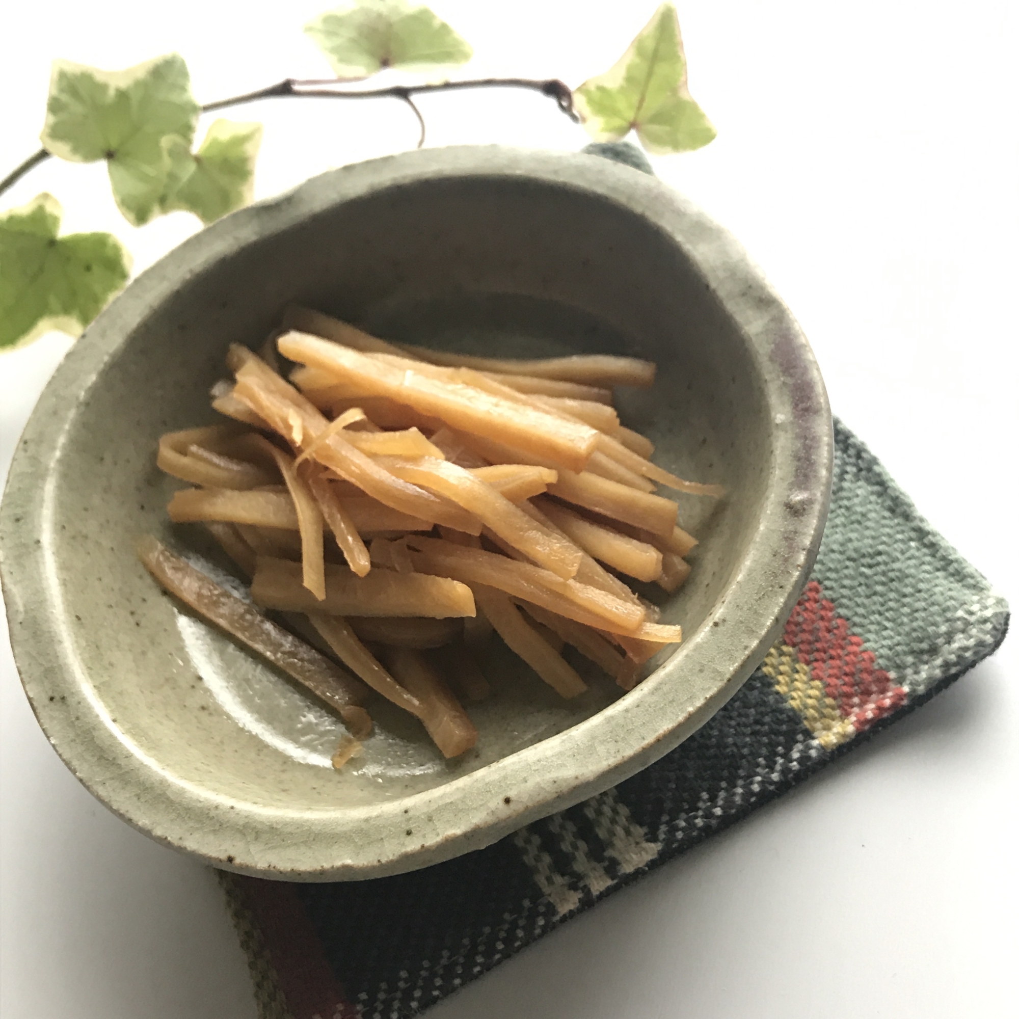 捨てるはずの大根皮で一品!大根皮のきんぴら