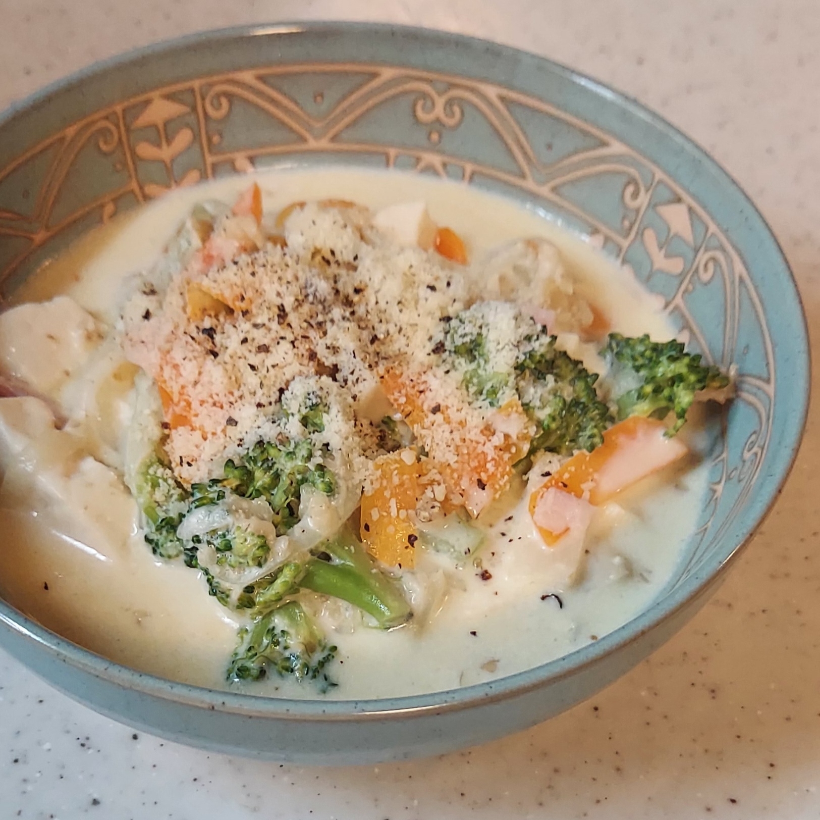 【糖質オフ】オートミールと豆腐の野菜牛乳スープ