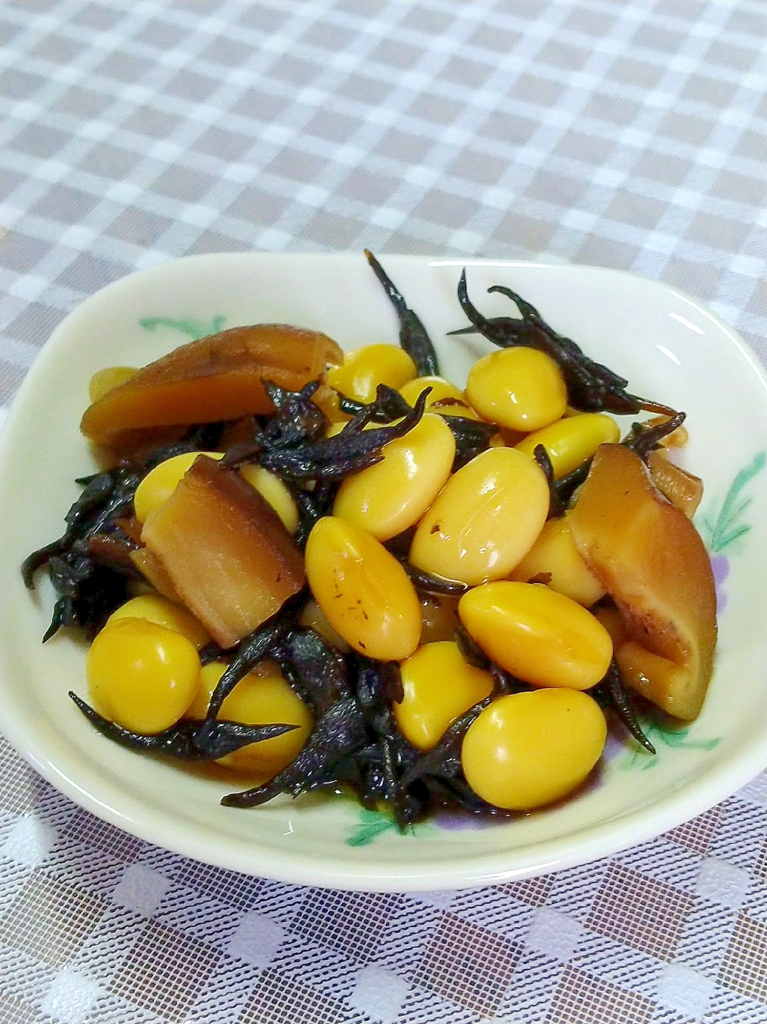 お弁当にもぴったり！ひじきと大豆の煮もの