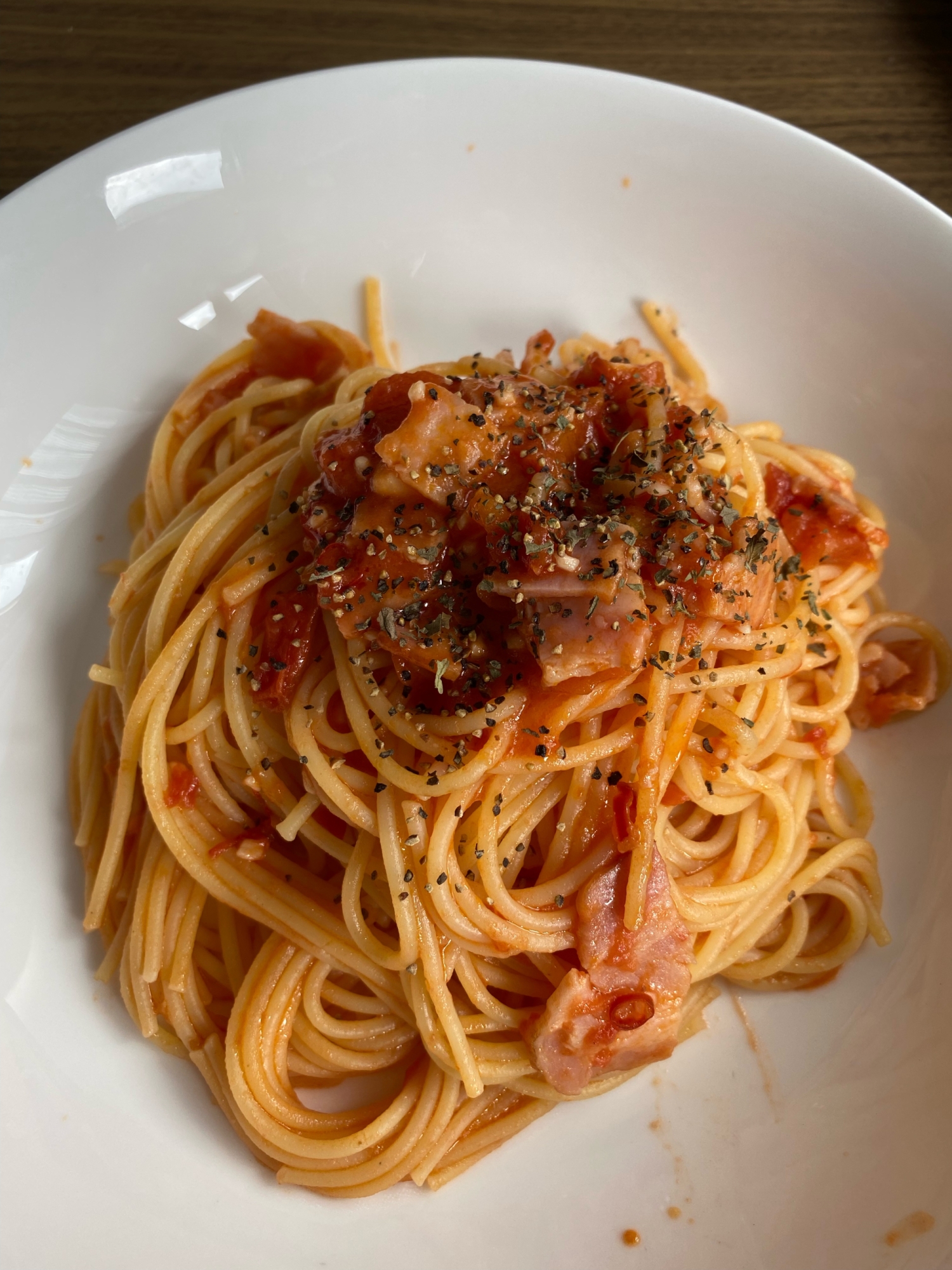 余ったトマト缶で！ピリ辛トマトパスタ