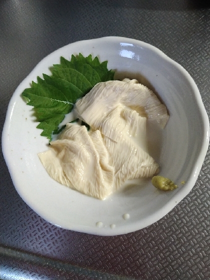 湯葉豆腐のお刺身