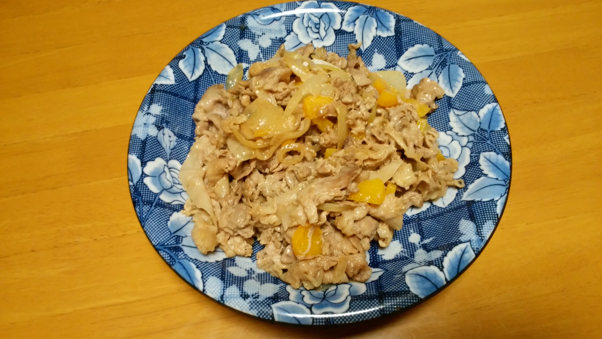 豚肉とパプリカの味噌醤油マヨ炒め