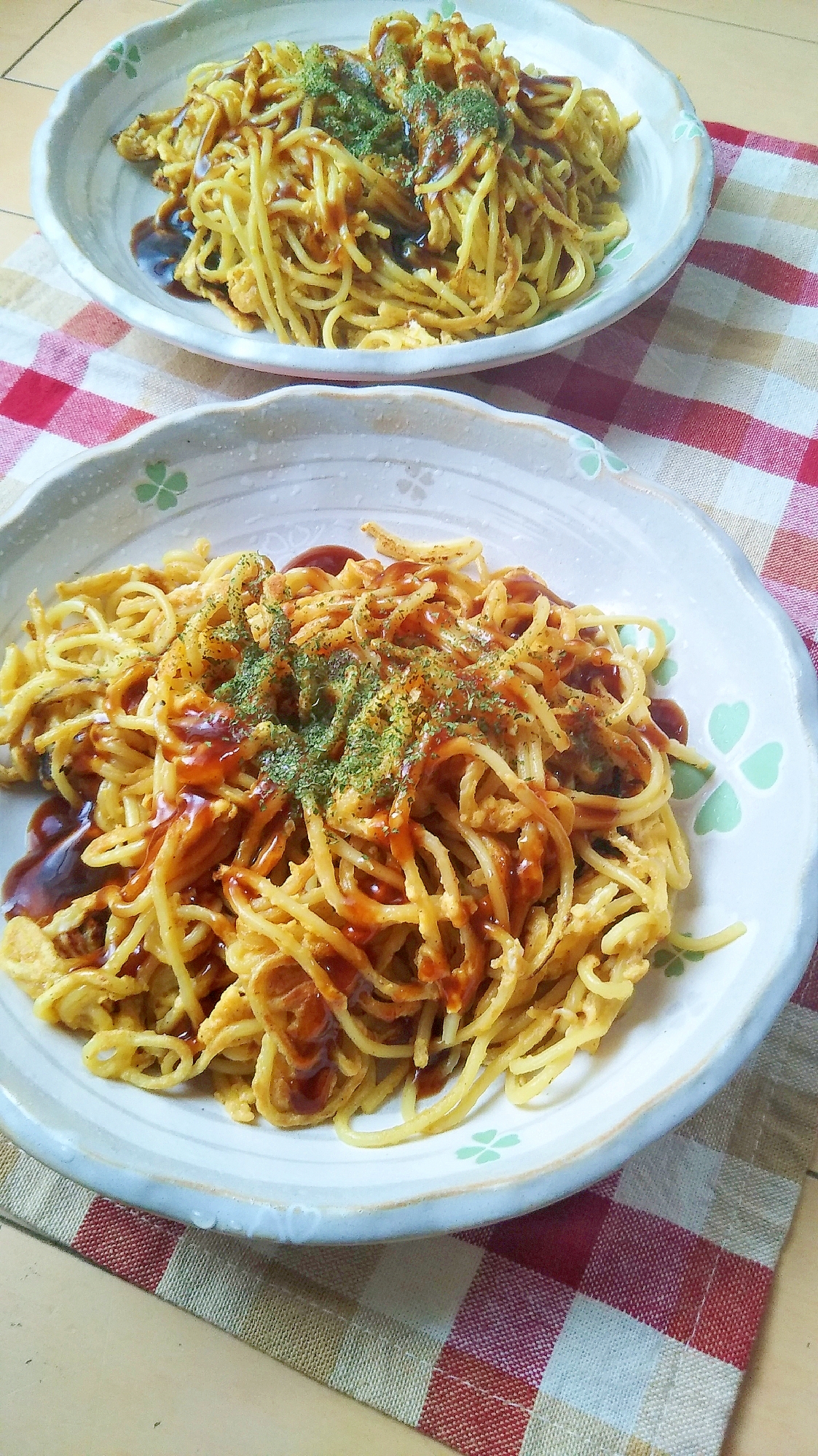 簡単ランチ　モダンな★マヨタマ焼きそば