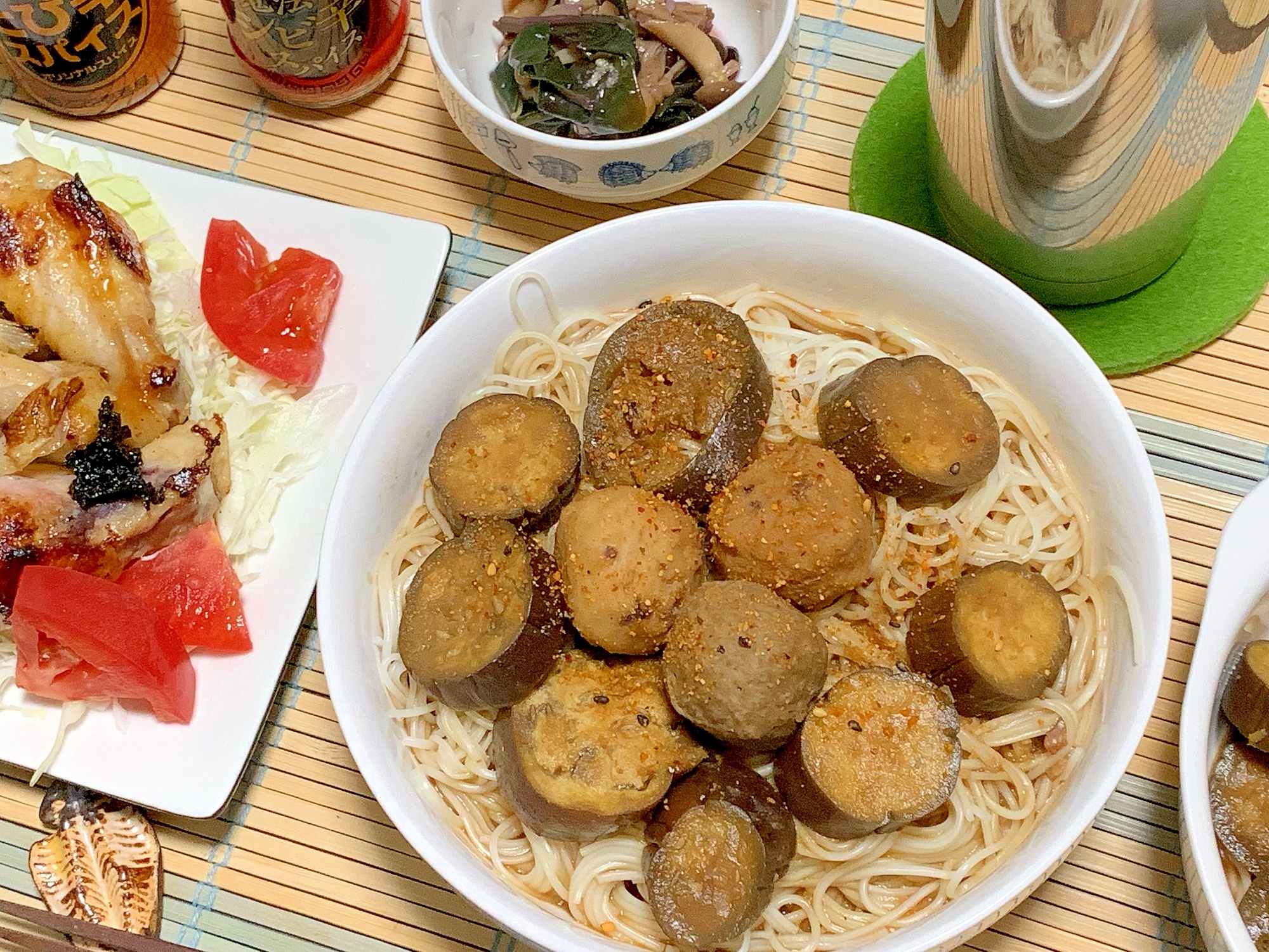 味噌煮込みを主食にリメイク！赤だしにゅうめん