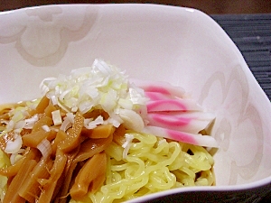 安くて手軽で美味しい!油そば