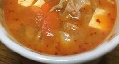 豚肉と豆腐のキムチスープ