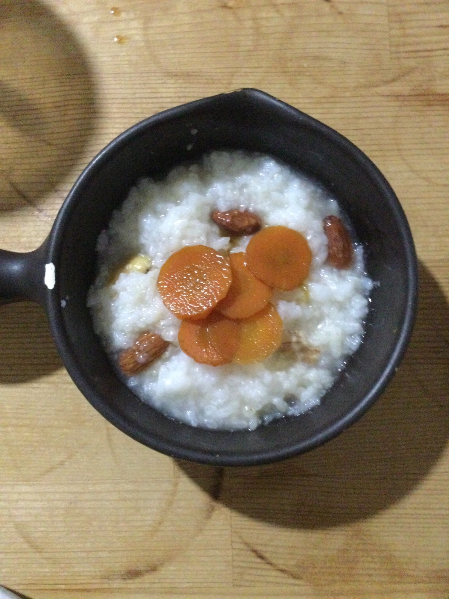 人参乗せ♢ミックスナッツ入りご飯♪
