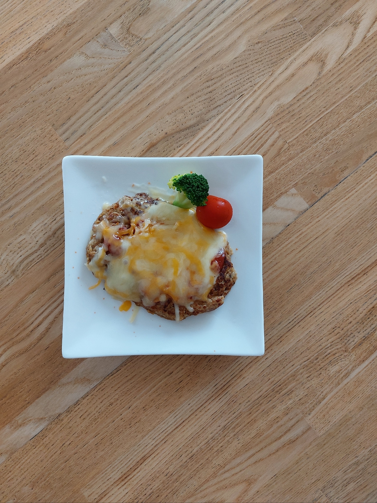 いわし缶で作る簡単!!ふわふわ~いわしチーズバーグ