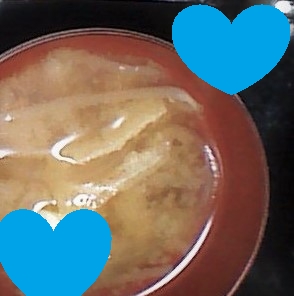sweet sweet♡様、もやし＆油揚げのお味噌汁を作りました♪
とっても美味しかったです♪♪
レシピ、教えて下さってありがとうございます！！