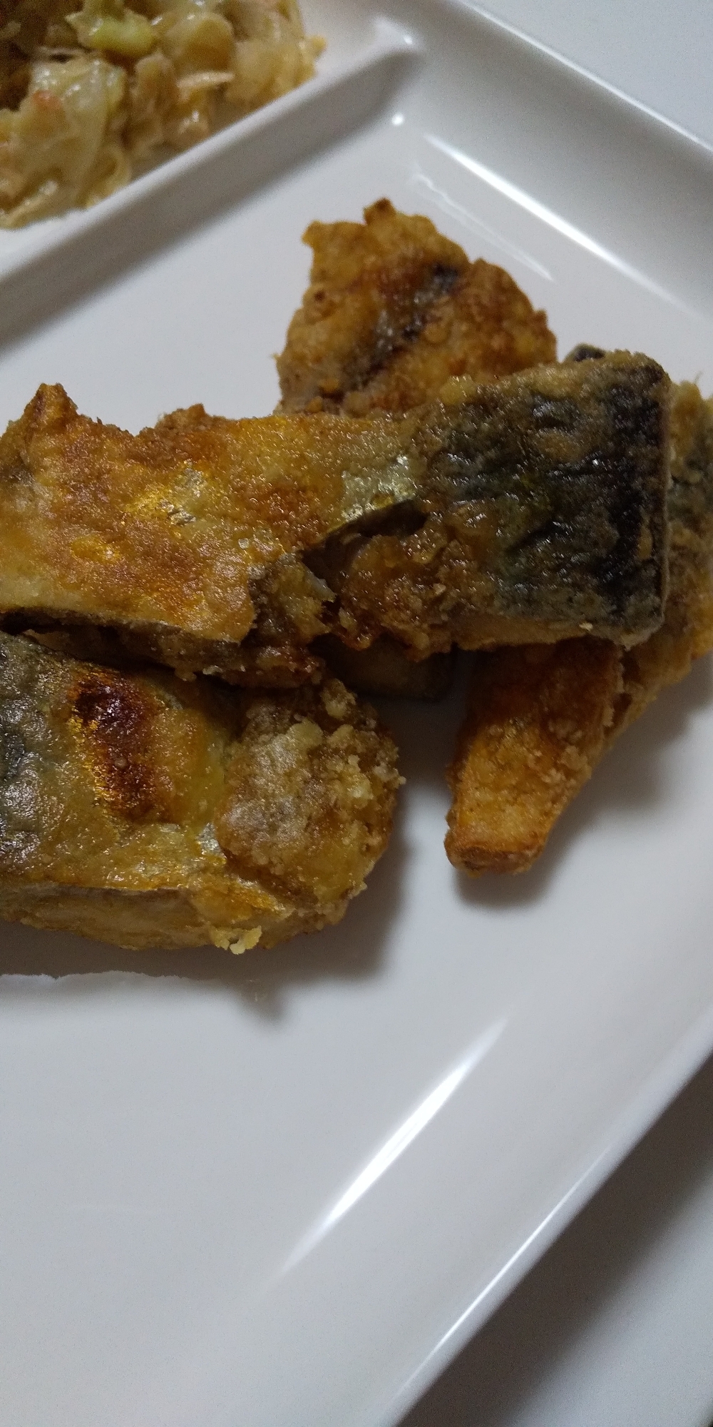 無塩サバ半身の唐揚げ