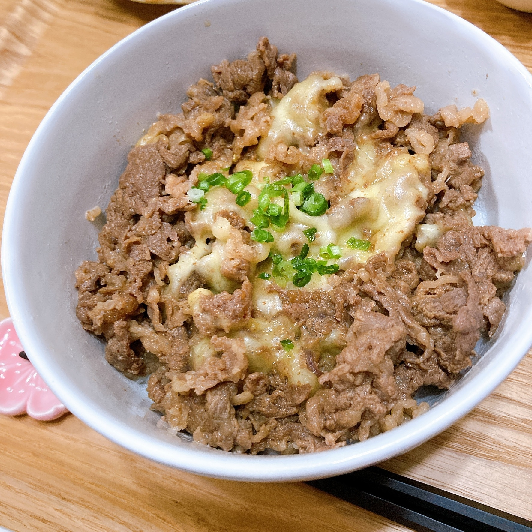 たまねぎなしのチーズ牛丼★