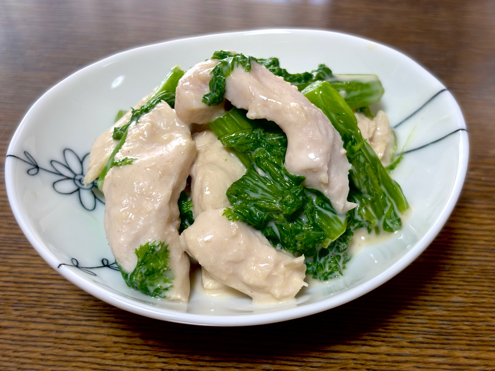 市販のドレッシングで!ササミとわさび菜の和え物