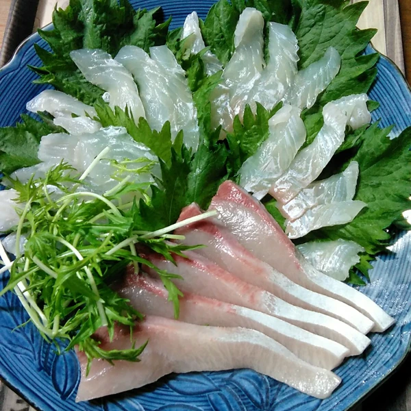 ひらめとカンパチの刺身 サラダ仕立て レシピ 作り方 By ここなっつん 楽天レシピ ひらめとカンパチの刺身 サラダ仕立て レシピ 作り方 By ここなっつん 楽天レシピ