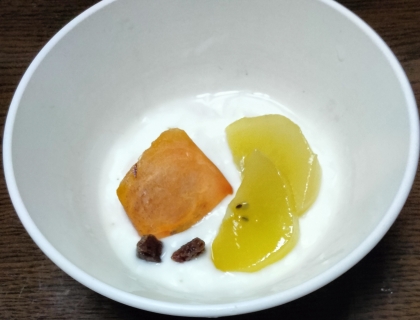 柿キウイ&レーズン♪ヨーグルト