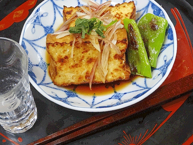 小料理屋風☆　「焼き厚揚げ甘とう添え」