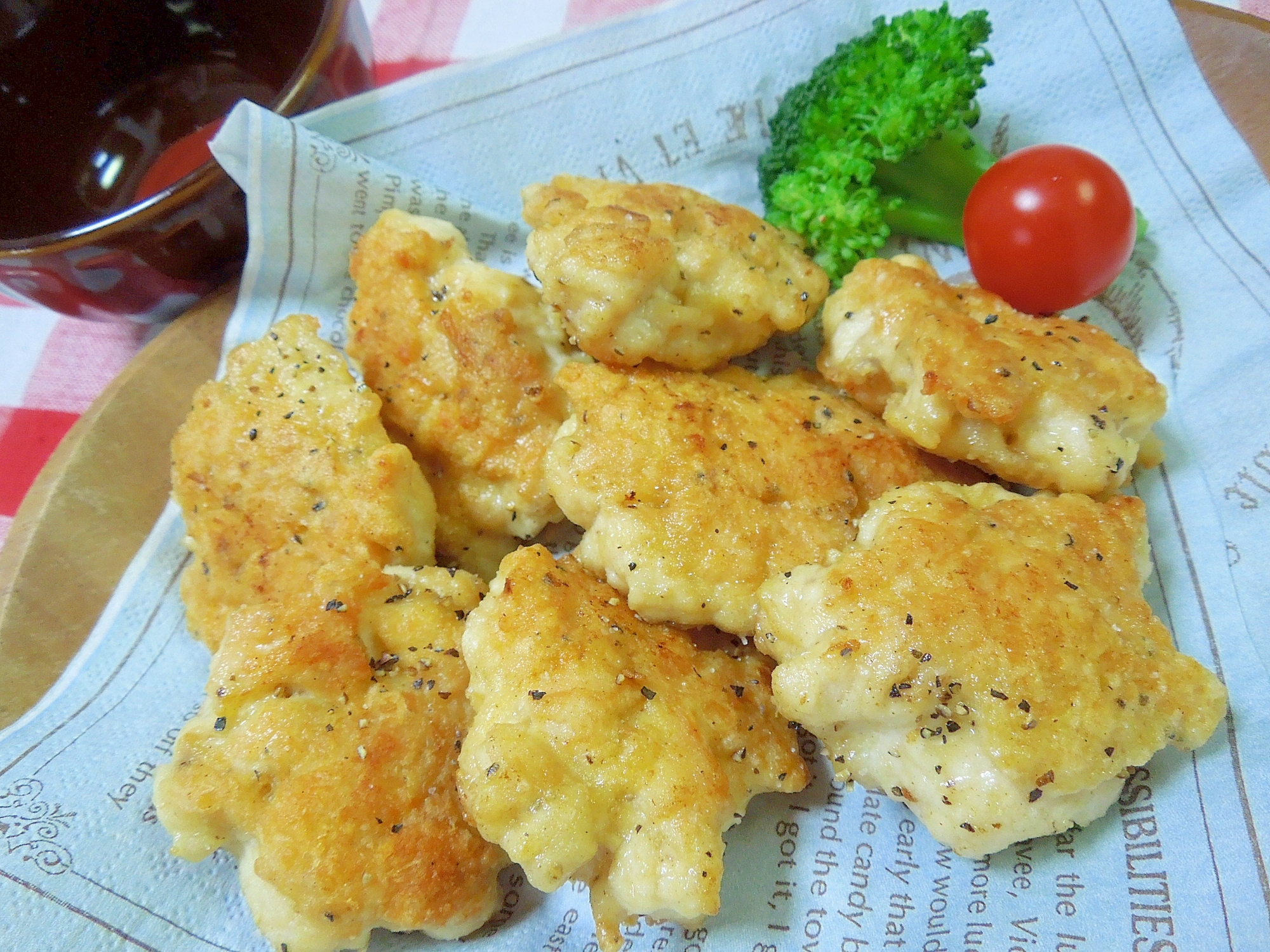 鶏むね肉で簡単！ブラックペッパーのチキンクリスプ