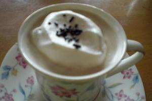 残った生クリームを使って ウインナーコーヒー レシピ 作り方 By ひろりん１１０６ 楽天レシピ