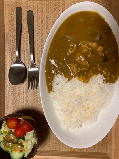 野菜たっぷり煮込むだけカレーライス