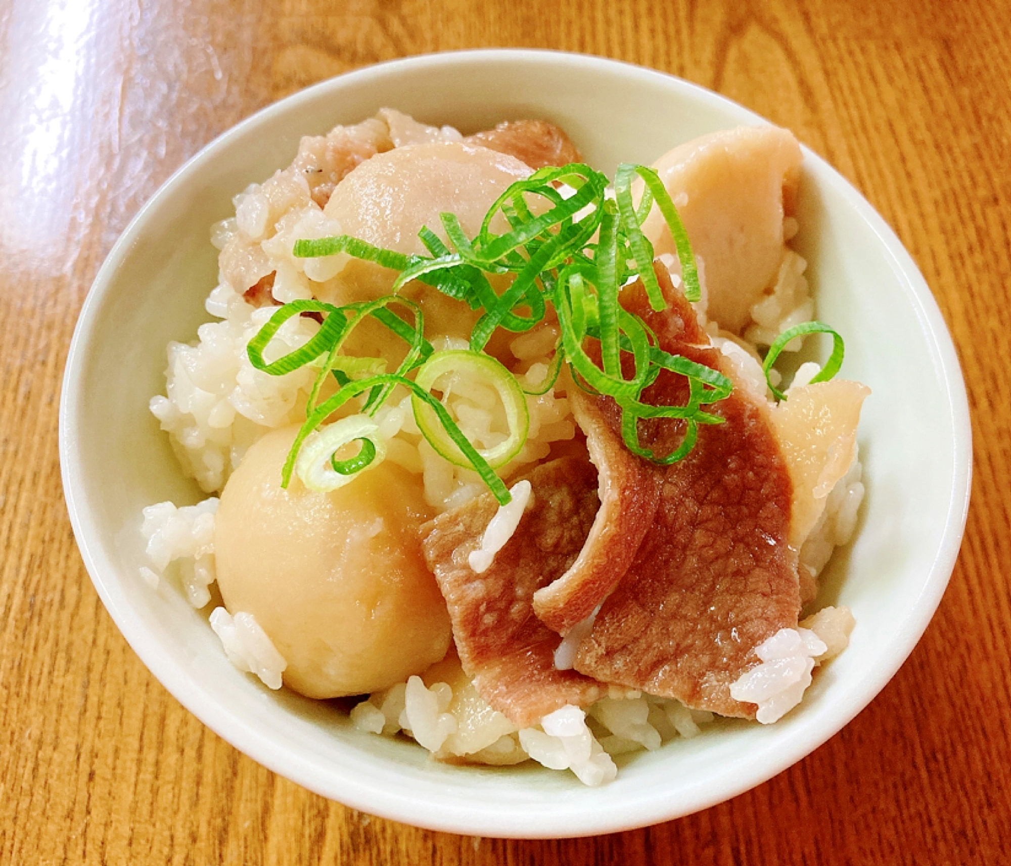 里芋と豚肉の混ぜご飯