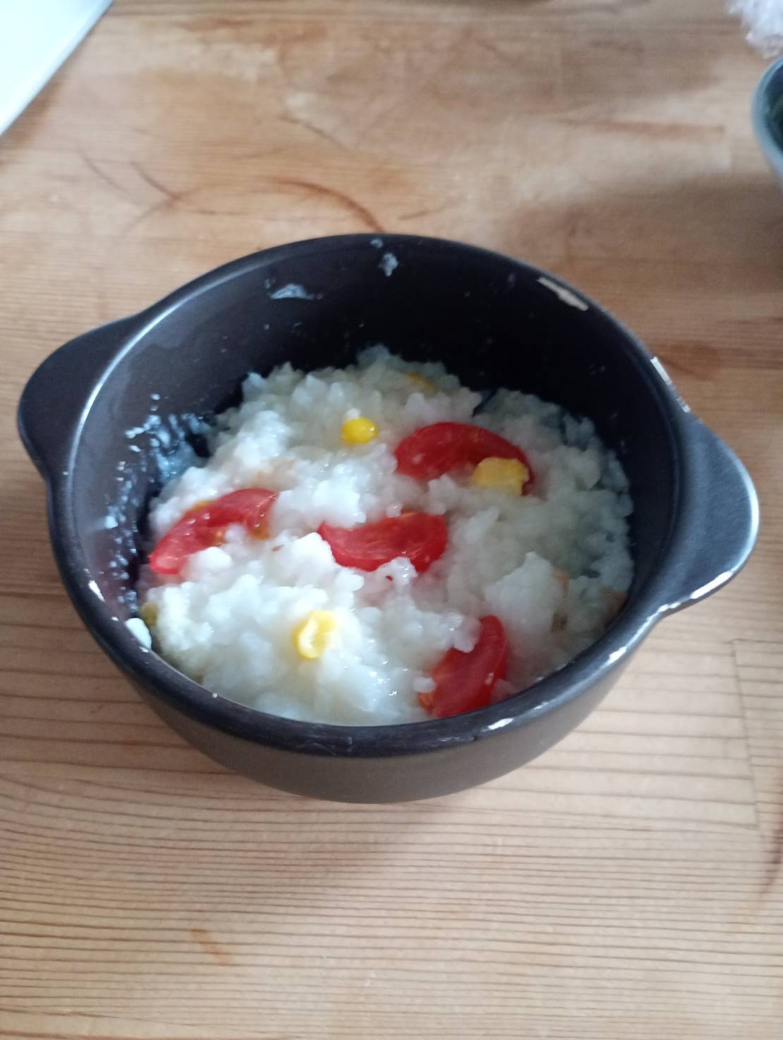 ミニトマトコーン入りご飯♪