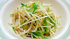 空芯菜の新芽ともやしの冷やし中華味