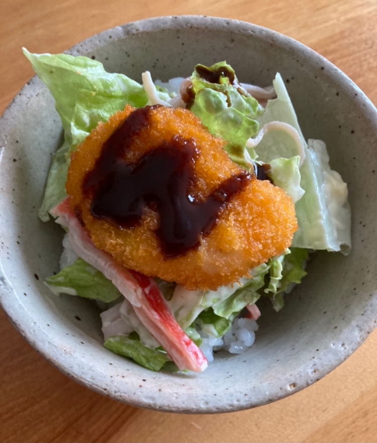 カニカマサラダと海老寄せフライ丼