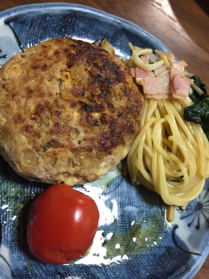 付け合せに！祖母がこのパスタなら食べられる〜美味しいと絶賛していました！昆布茶がいい仕事をしていますね。素敵レシピありがとうございます！また作ります。