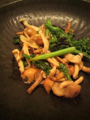 目からウロコ ミル貝と菜の花 なめこのソテー レシピ 作り方 By アッカしお 楽天レシピ 目からウロコ ミル貝と菜の花 なめこのソテー レシピ 作り方 By アッカしお 楽天レシピ