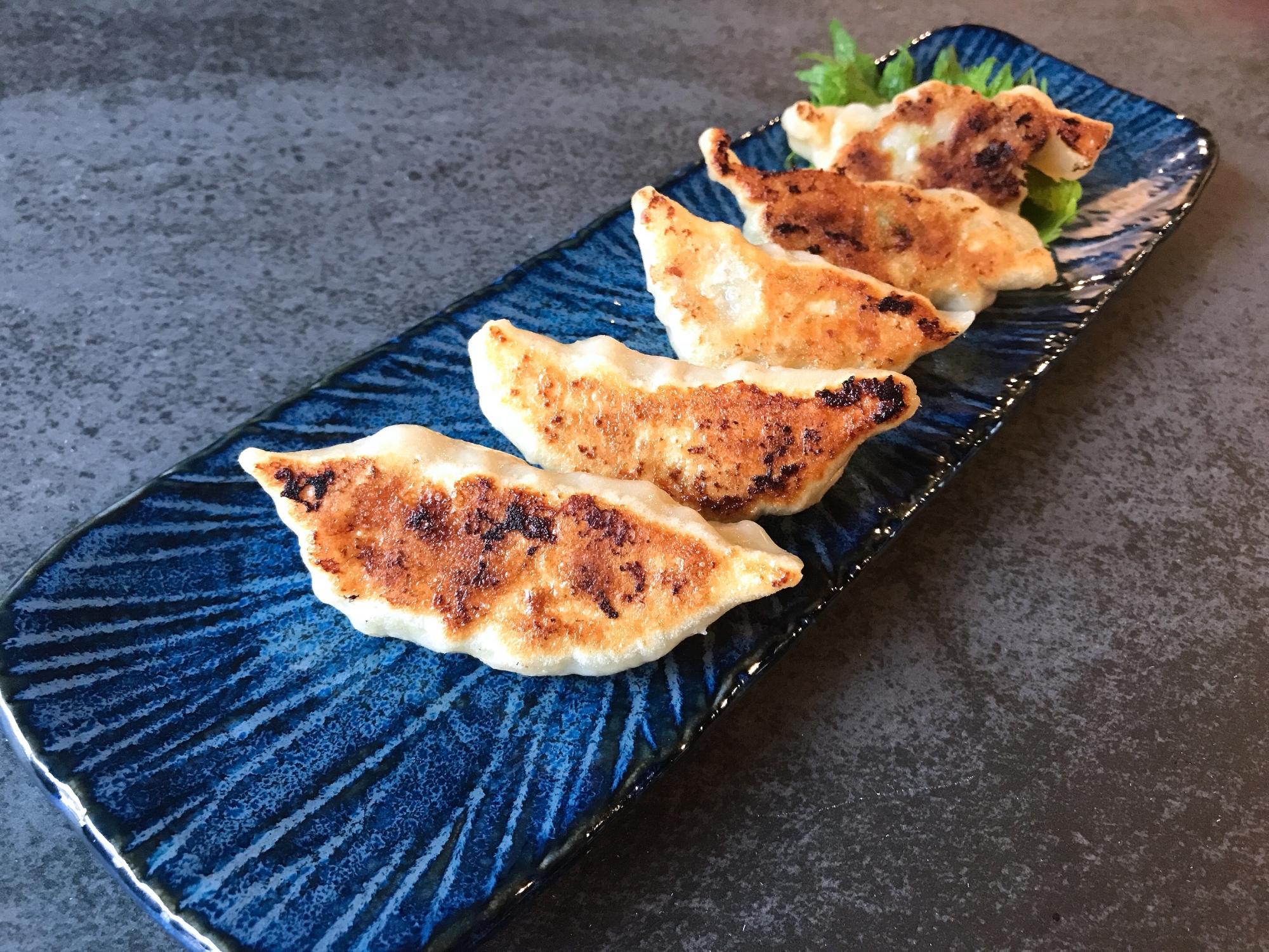 もっちもち！餃子の皮から手作り餃子