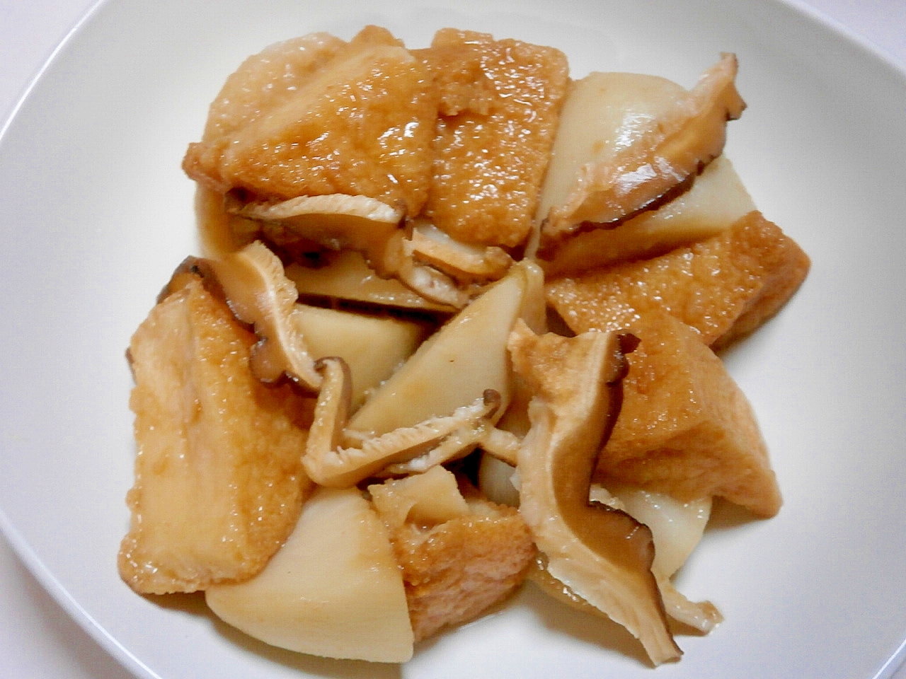 里芋 厚揚げ 椎茸の煮物 レシピ 作り方 By なな1151 楽天レシピ