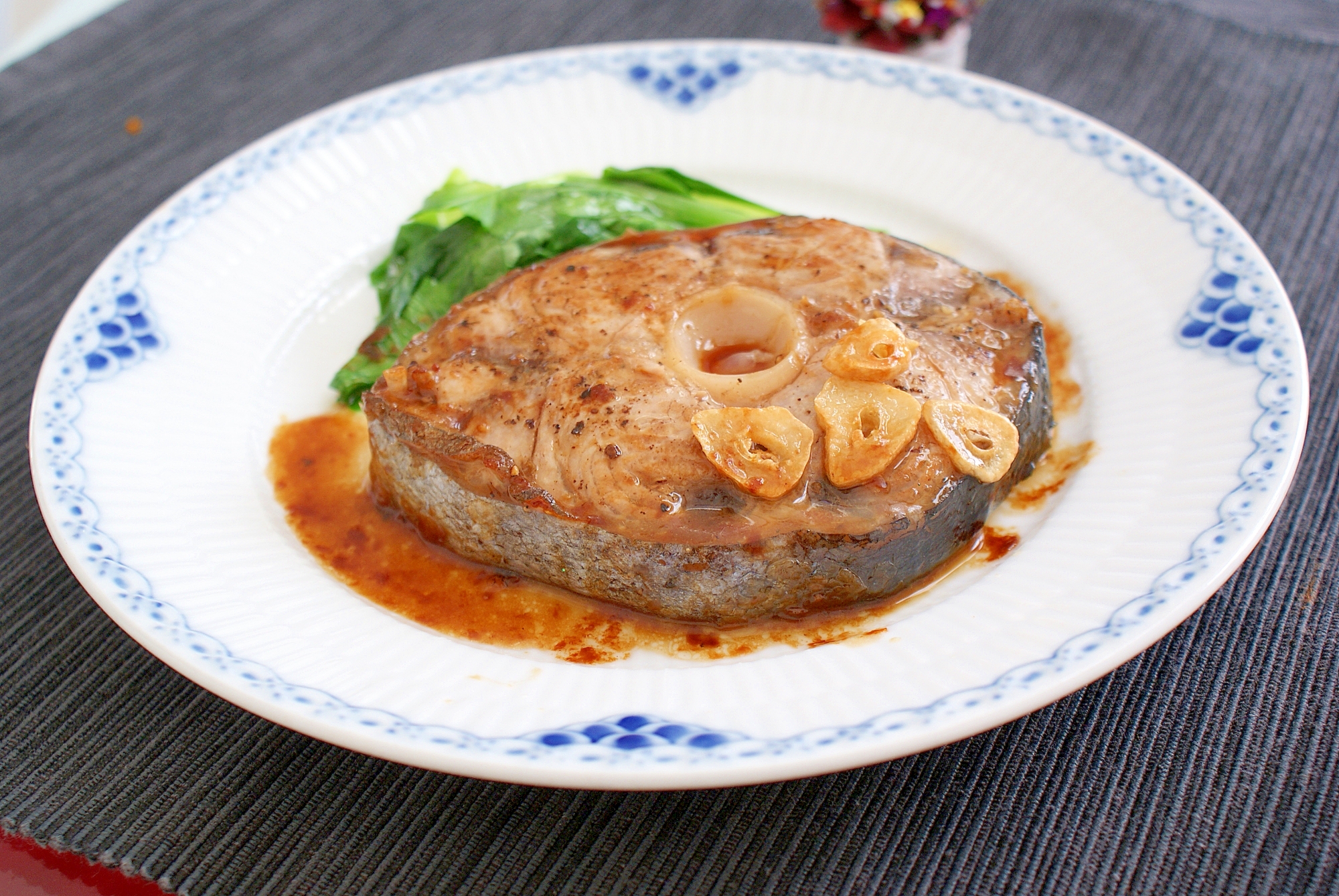 お肌ツヤツヤ マグロのテールステーキ レシピ 作り方 By はい 山田です 楽天レシピ お肌ツヤツヤ マグロのテールステーキ レシピ 作り方 By はい 山田です 楽天レシピ