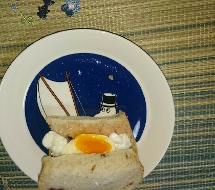 半熟卵の明太卵サンド