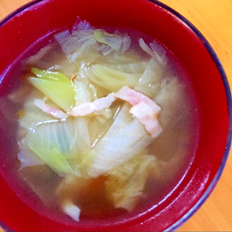 ベーコンと白菜のスープ♡