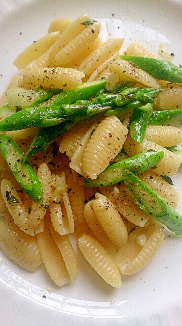 あっという間セージバターでアスパラパスタ レシピ 作り方 By モモグラモ 楽天レシピ あっという間セージバターでアスパラパスタ レシピ 作り方 By モモグラモ 楽天レシピ