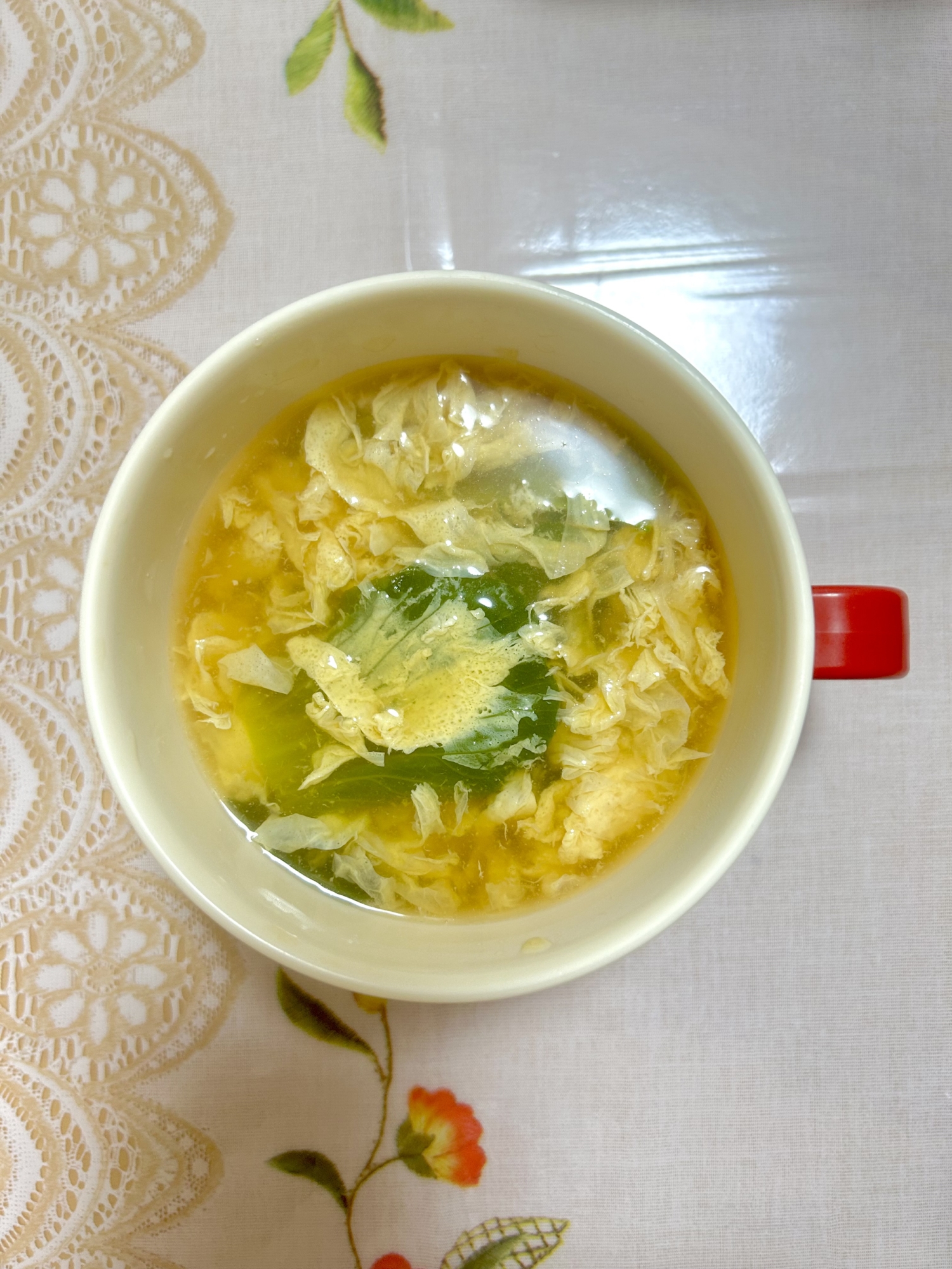 チンゲン菜と卵のスープ