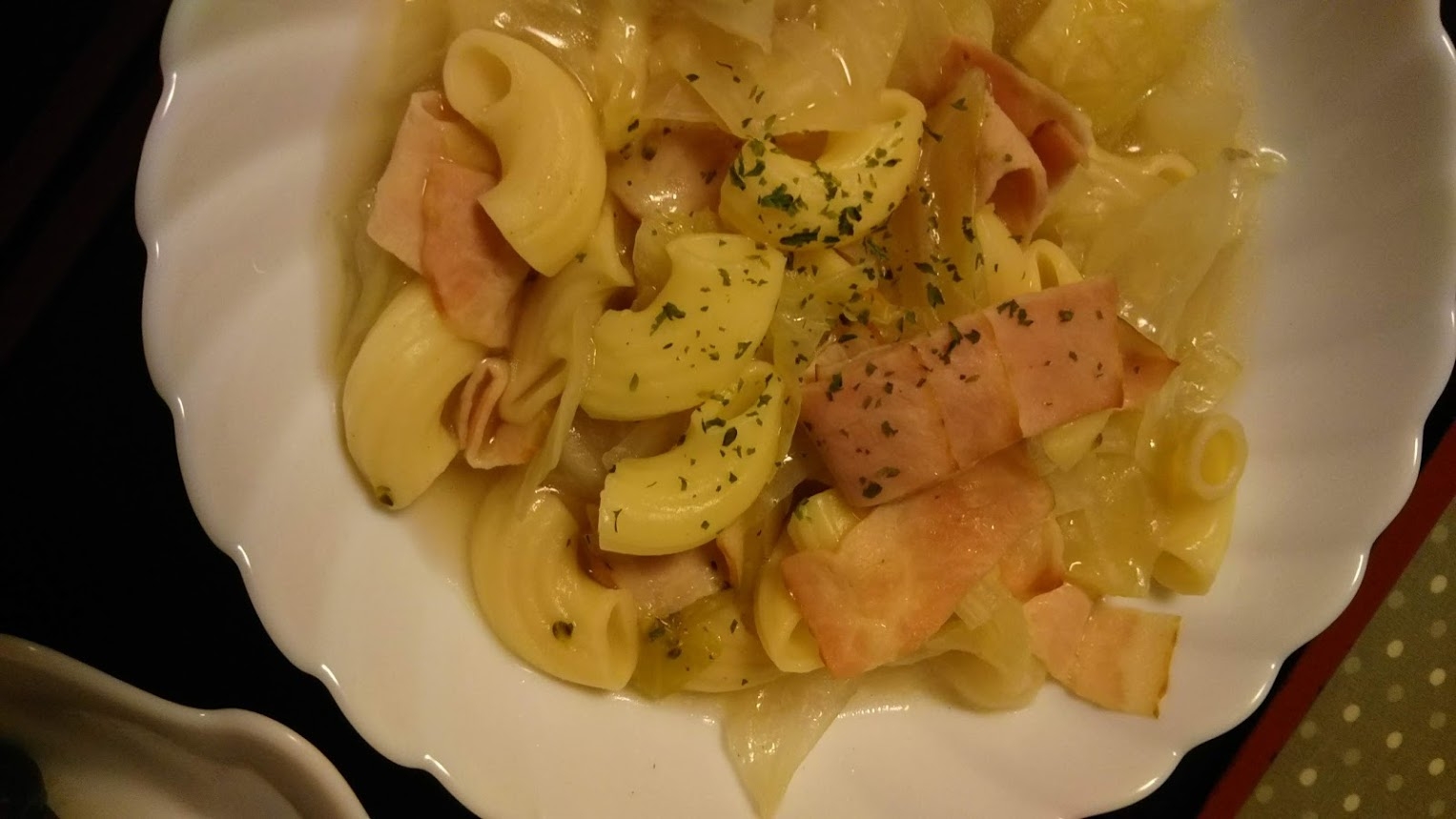 マカロニとキャベツの簡単スープ
