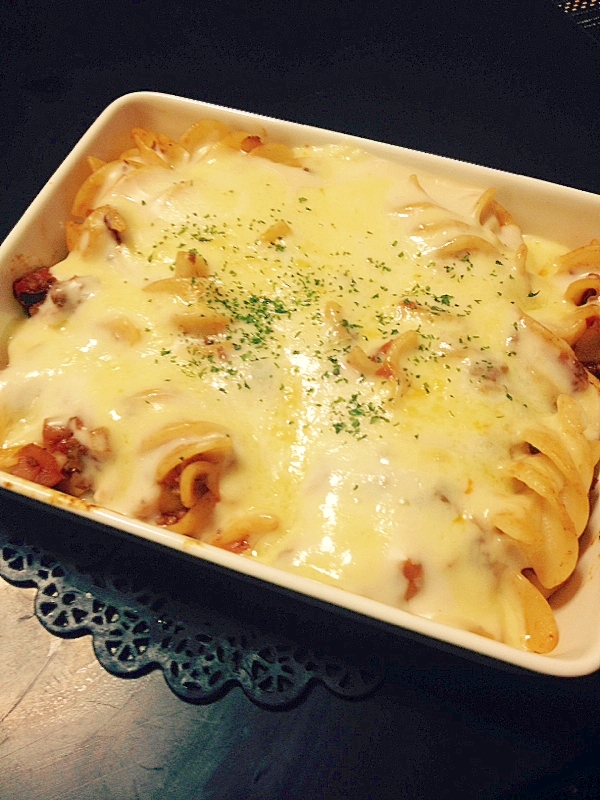 ホワイトソースとミートソースで☆簡単!焼きパスタ☆