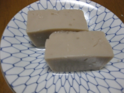寒天で作る簡単～胡麻豆腐