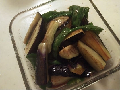 揚げ物のついでにピーマンで作りました。
美味しく頂きました。ごちそうさまでした。