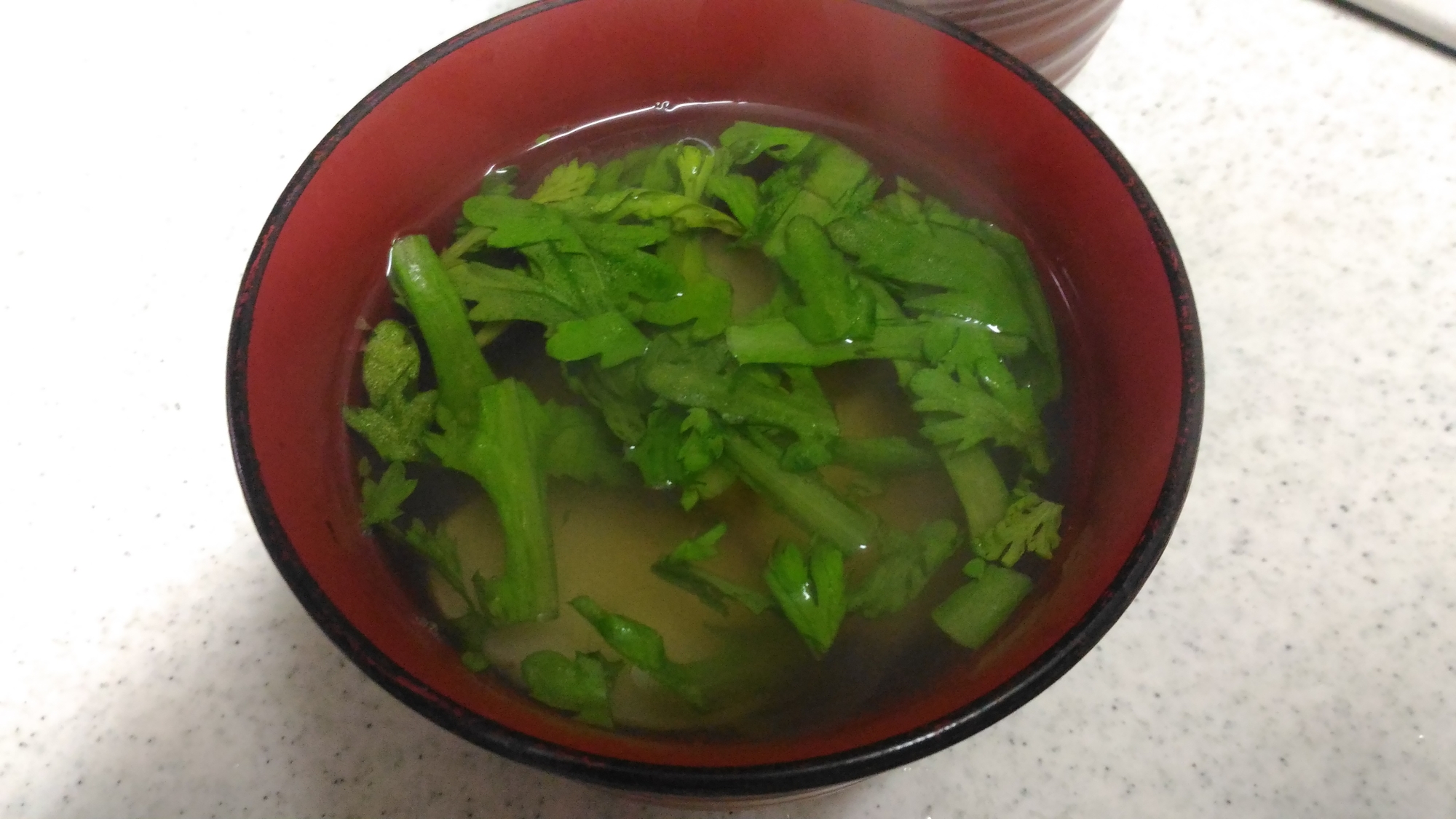 菊菜とじゃがいもの澄まし汁