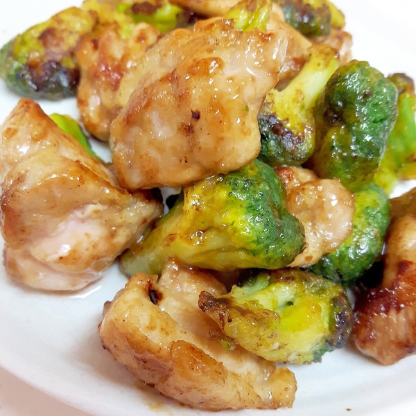 子供が喜ぶ 鶏肉とブロッコリーのオイスター炒め レシピ 作り方 By Acchan66 楽天レシピ 子供が喜ぶ 鶏肉とブロッコリーのオイスター炒め レシピ 作り方 By Acchan66 楽天レシピ