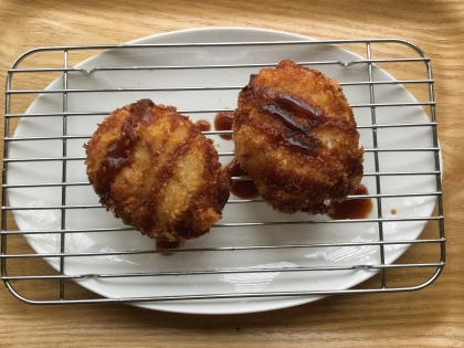 余ったらアレンジ！ポテトサラダコロッケ