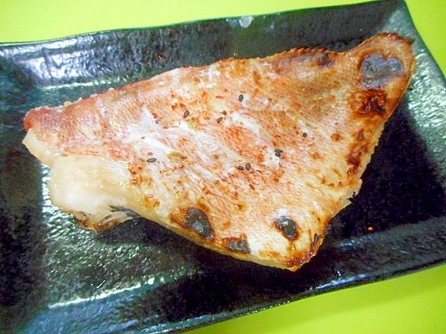 赤魚の塩麹七味焼き