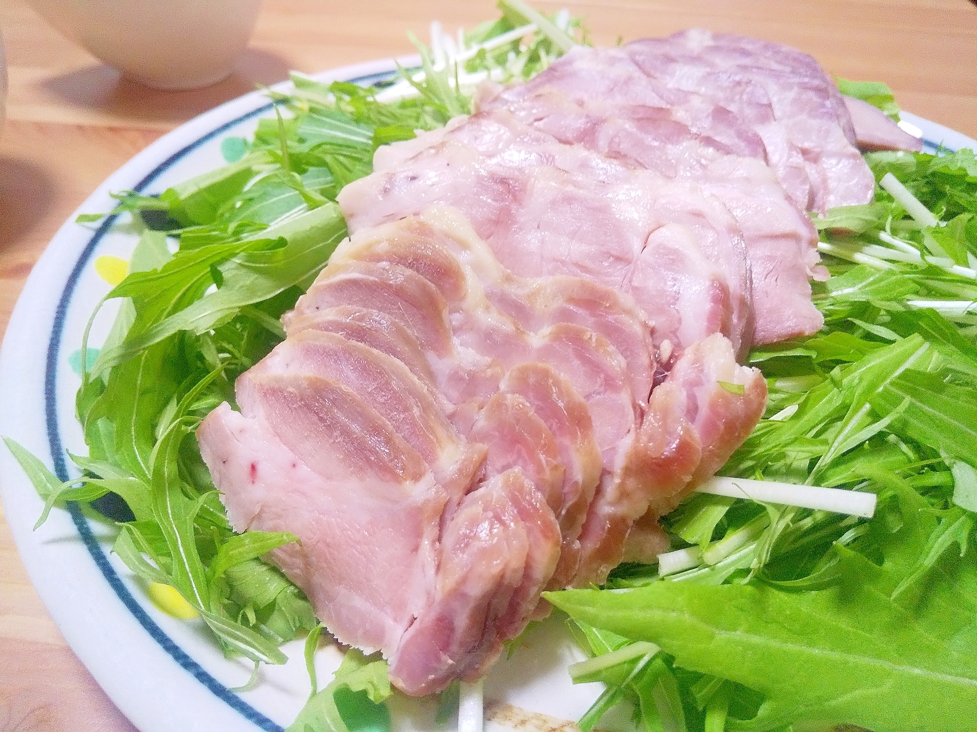 しっとり♡豚肩ロースの蒸し塩豚