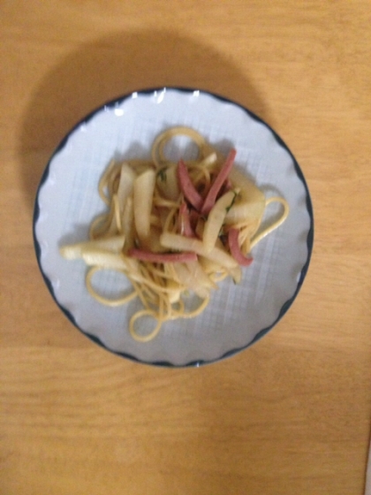 菜の花とハムのパスタサラダ