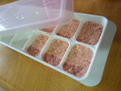 離乳食 鮭の冷凍保存 レシピ 作り方 By Pmam J 楽天レシピ