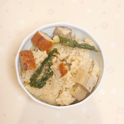 ホカホカ✨長ねぎとさつま揚げ☘️生姜の炊き込みご飯