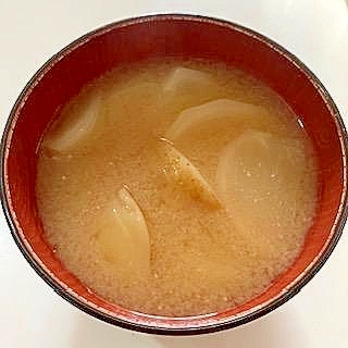 かぶと新じゃがいもの味噌汁