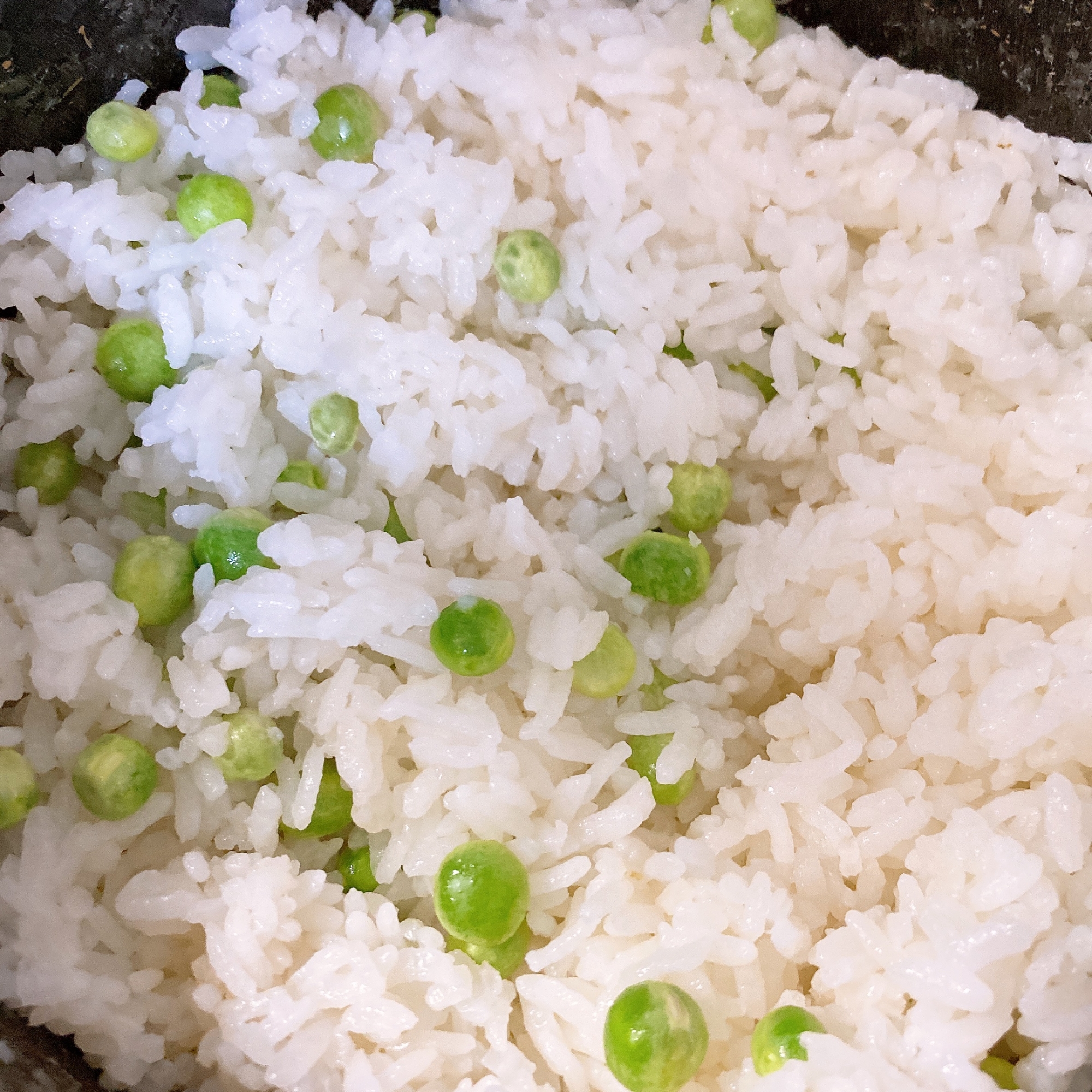 簡単きれい☆グリンピースご飯