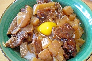 こってりどんぶり！　　「牛すじコン丼」　　♪♪